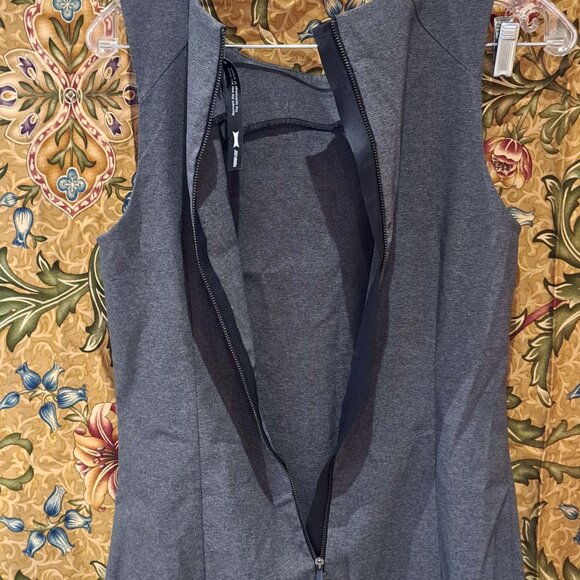 Grey sleeveless long dress with zipper in back - Picture 8 of 15